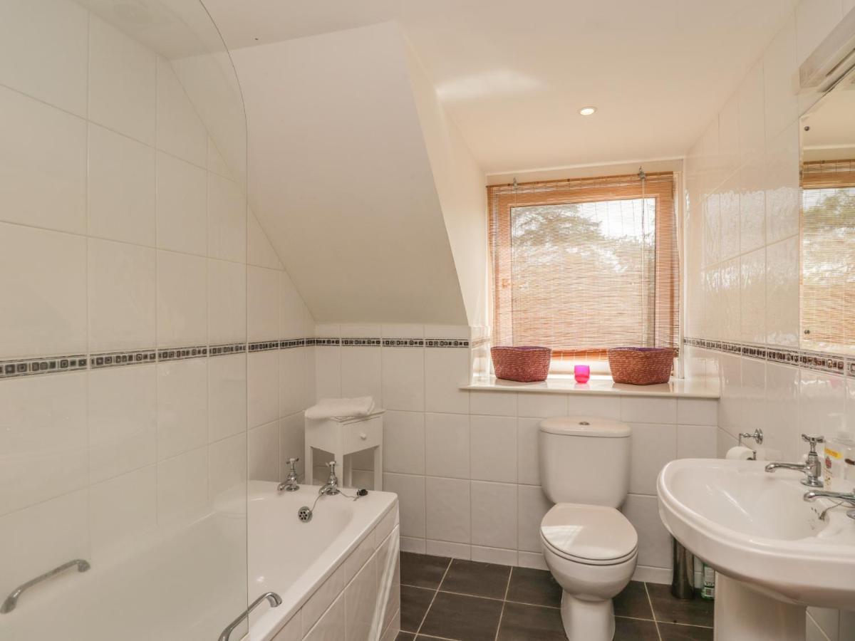 10 Monarch Country Apartments Newtonmore Bagian luar foto